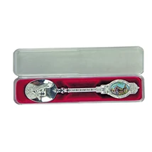 DÍSZKANÁL EZÜSTÖZÖTT Vásárcsarnok