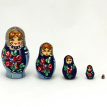 MATRIOSKA KÉZI KICSI /5/-C