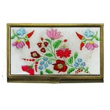 NÉVJEGYTARTÓ FÉM NÉGYFÉLE