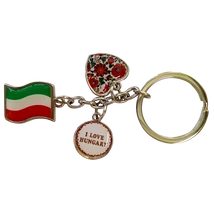 KULCSTARTÓ FÉM ZÁSZLÓ+KÖR+SZÍV I LOVE HUNGARY MATYÓS