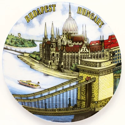 FALITÁL PORCELÁN NAGY 24CM-K